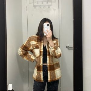 Plaid Abercrombie Sherpa shirt jacket